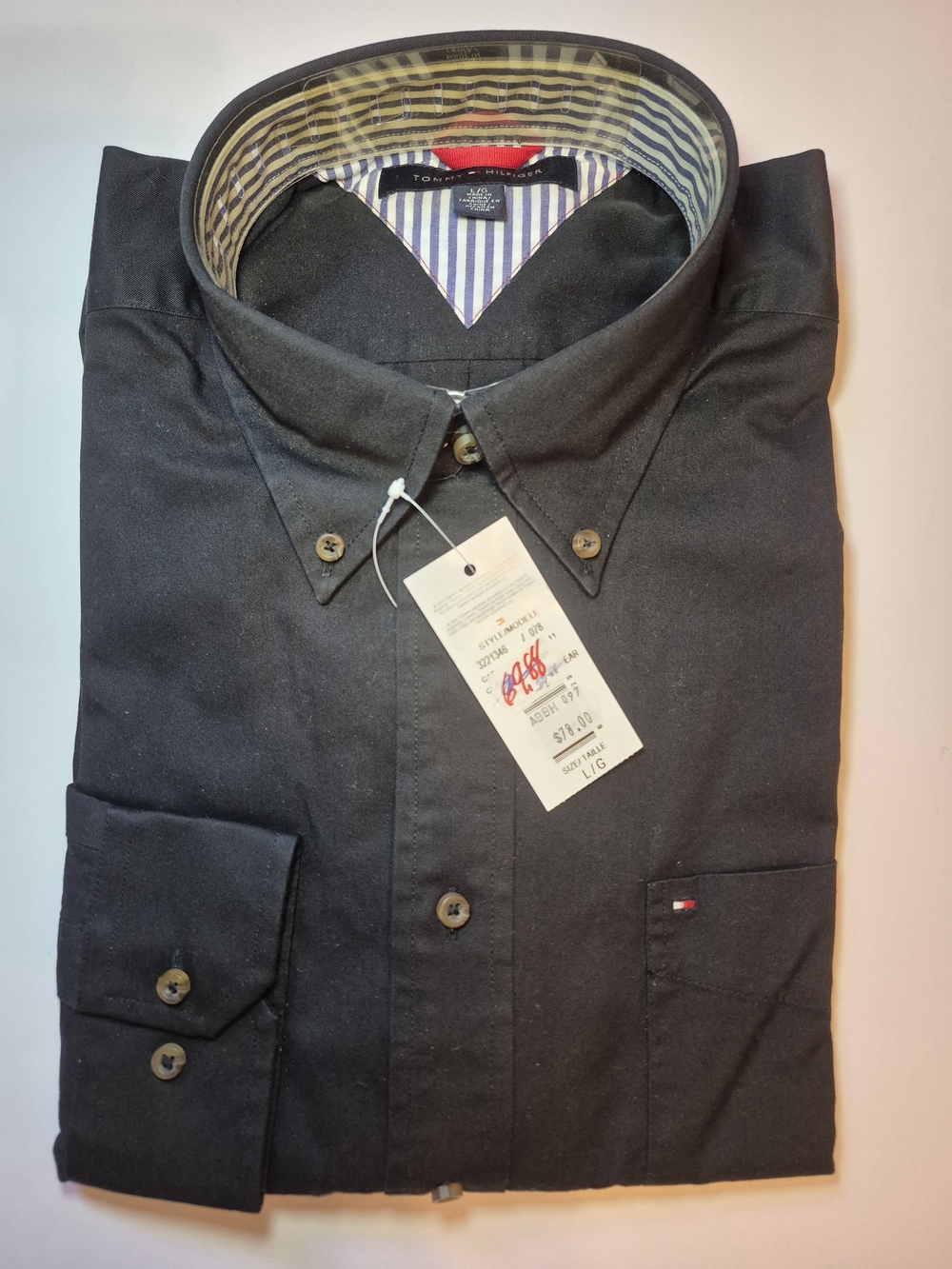 Vintage NWT New TH Men’s Black Button-Down Casual Shirt Size Large